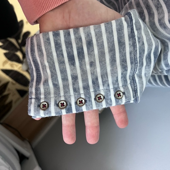 Lucky Brand Blue and White Striped Long Sleeve Tee - Picture 4 of 5